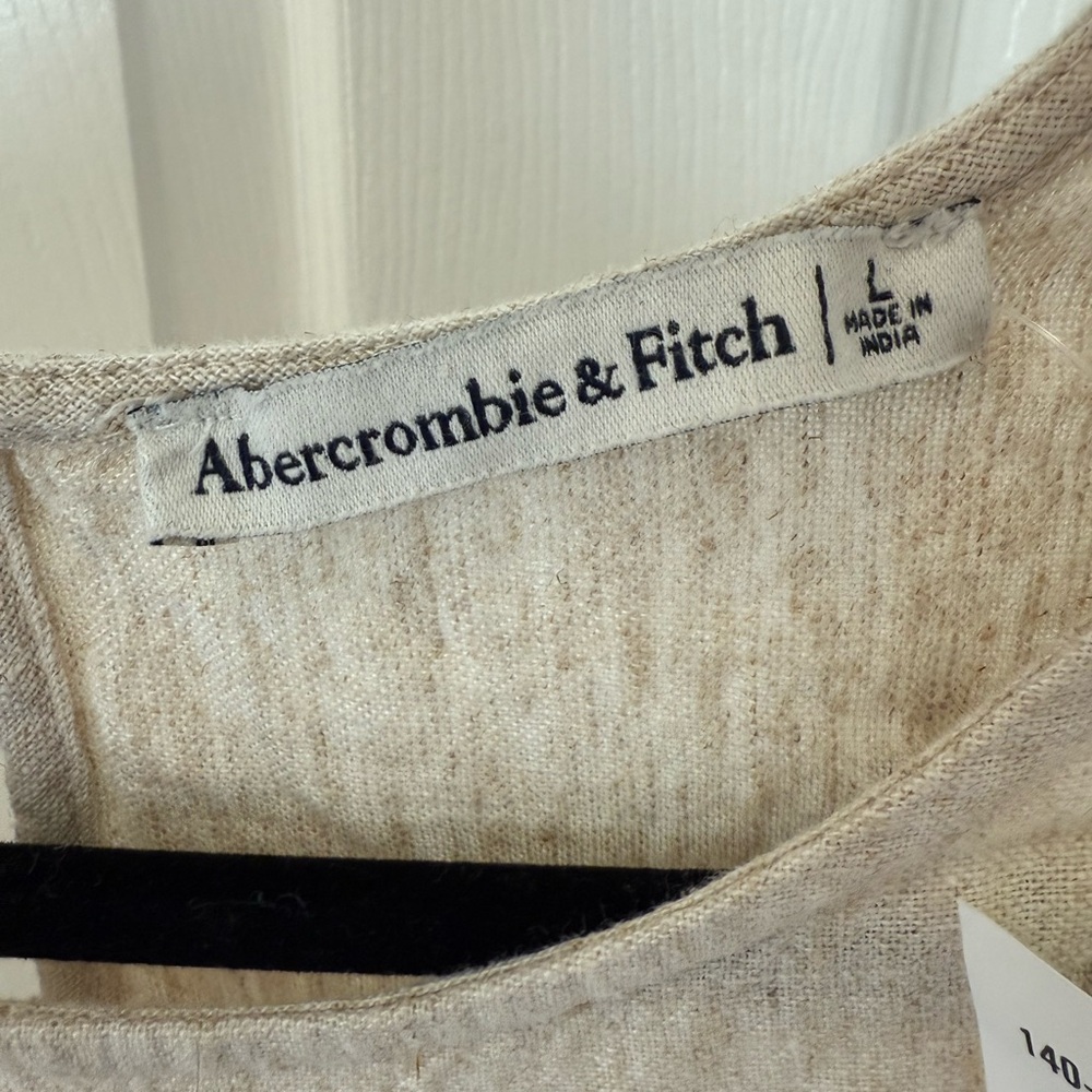 Abercrombie & Fitch angel sleeve top - Picture 4 of 4